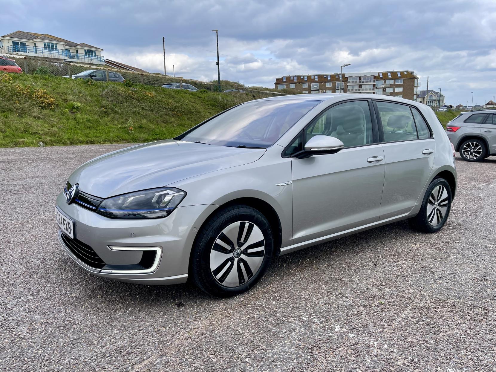 Volkswagen e-Golf e-Golf Hatchback 5dr Electric Auto (115 ps)